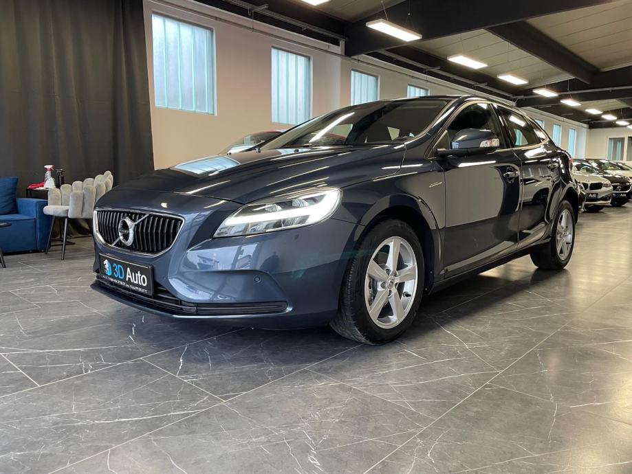volvo-v40-d2-3dauto3