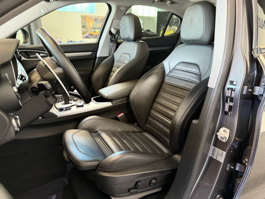 alfa-romeo-stelvio-2.2d-q4-3dauto14