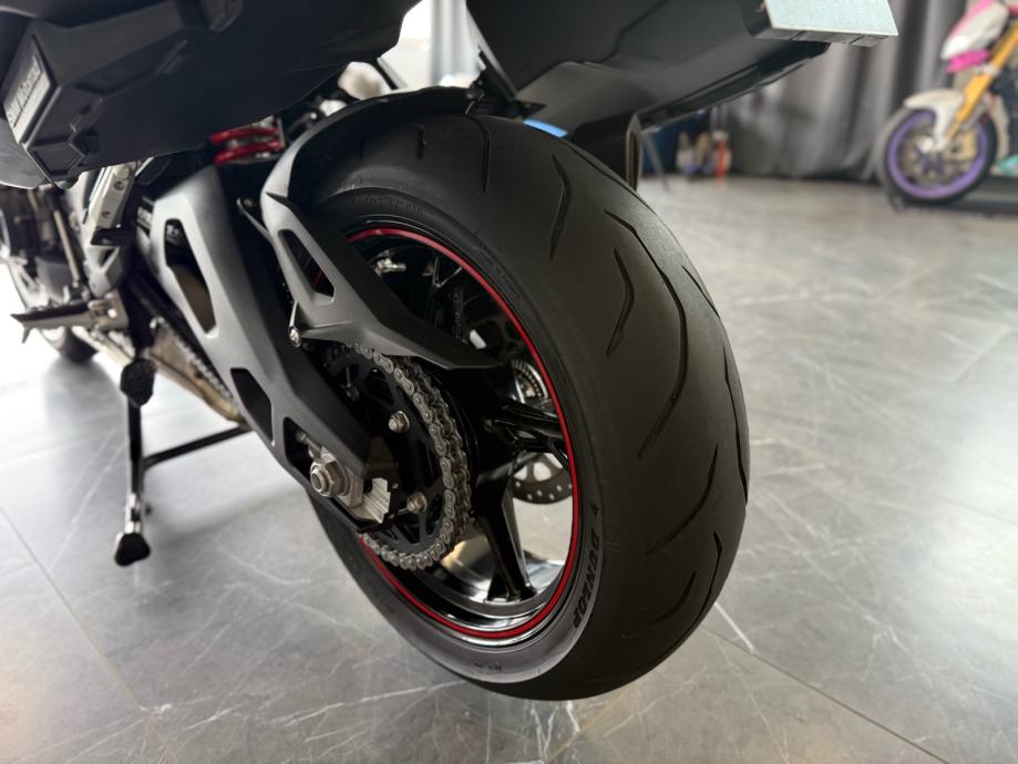 bmw-s1000xr-3dauto14