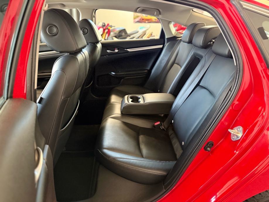 honda-civic-1.5t-3dauto17