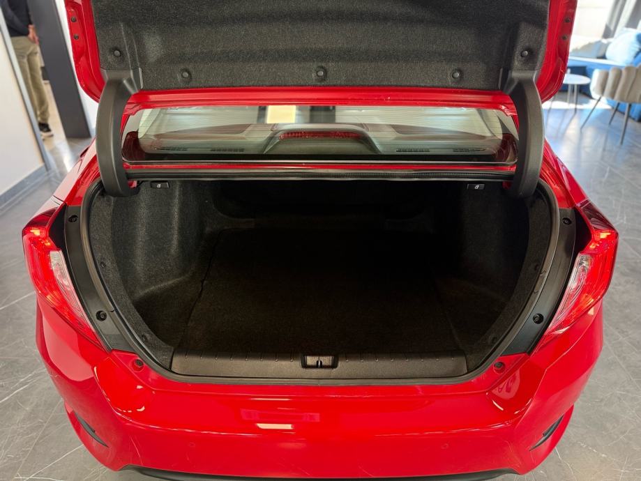 honda-civic-1.5t-3dauto19