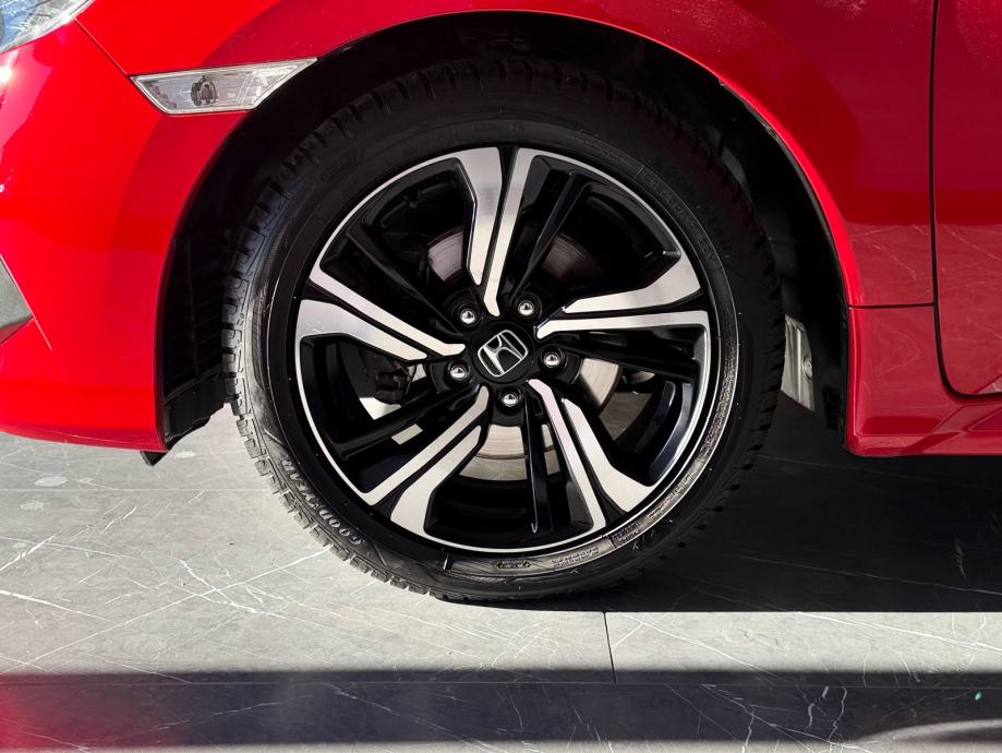 honda-civic-1.5t-3dauto7