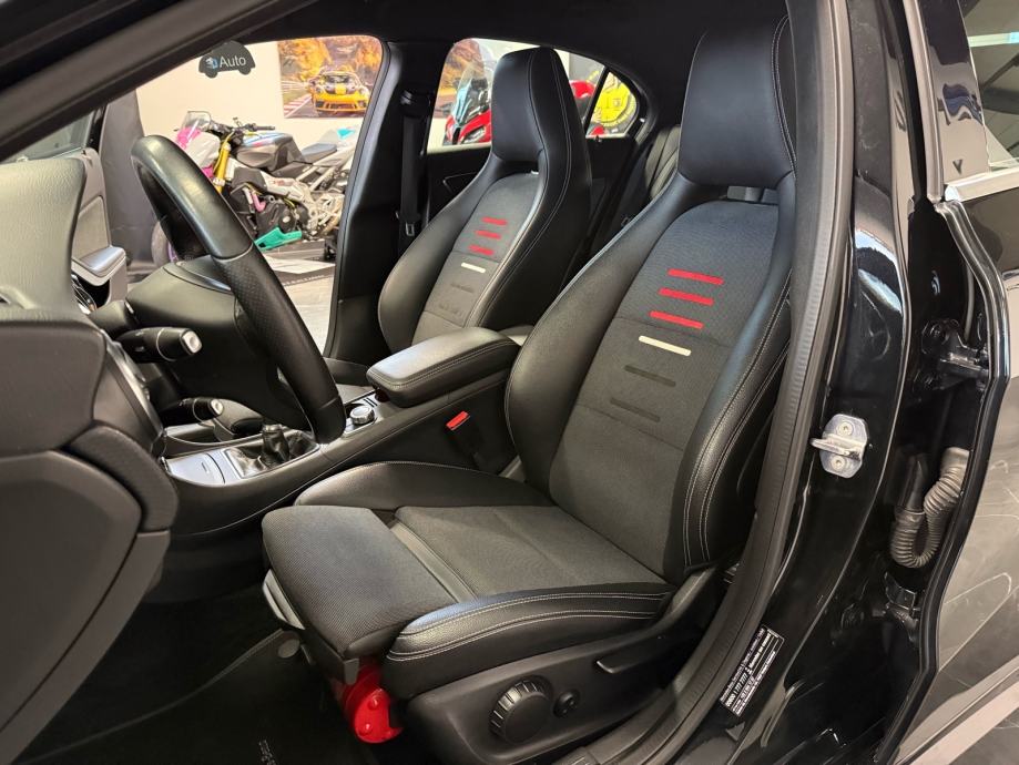 mercedes-benz-a180d-3dauto14