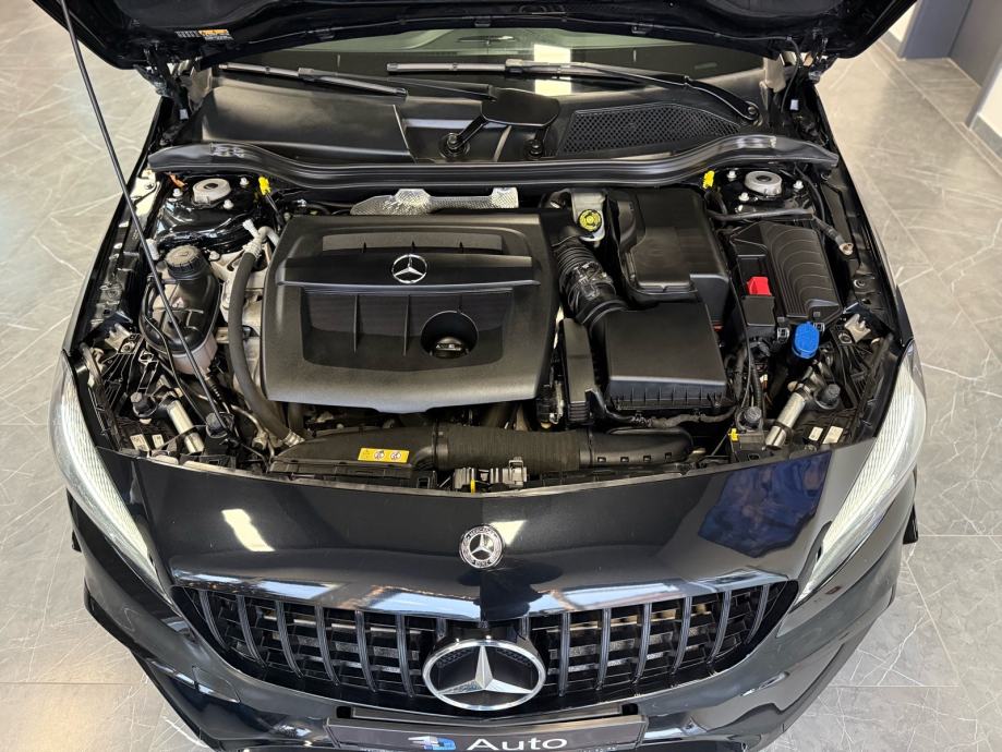 mercedes-benz-a180d-3dauto18