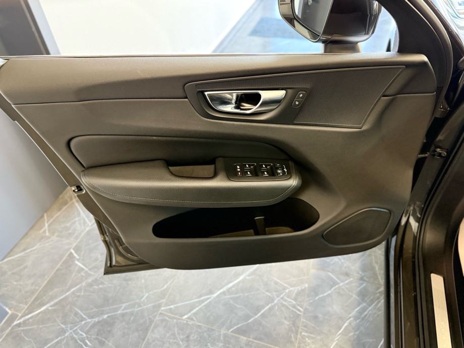 volvo-xc60-d4-3dauto15