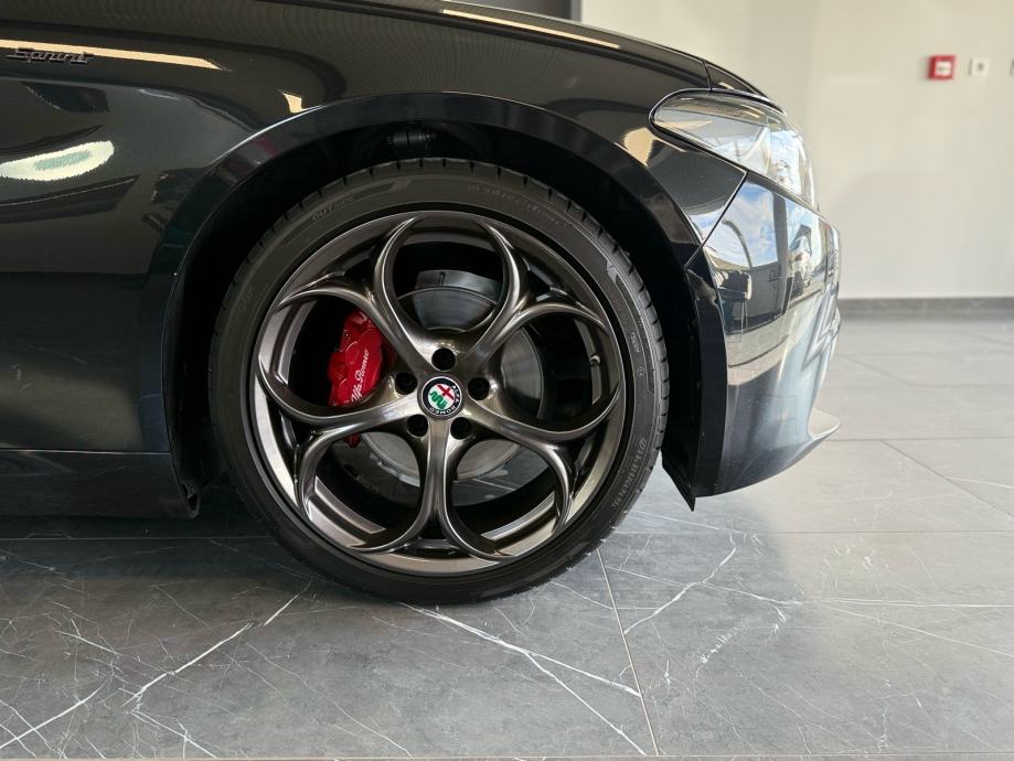 alfa-romeo-giulia-2.2-jtd-3dauto9