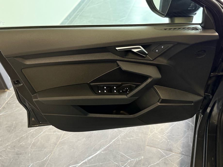 audi-a3-sportback-30-tdi-3dauto13