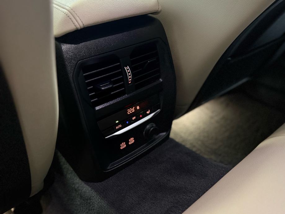 bmw-320d-xdrive-3dauto19