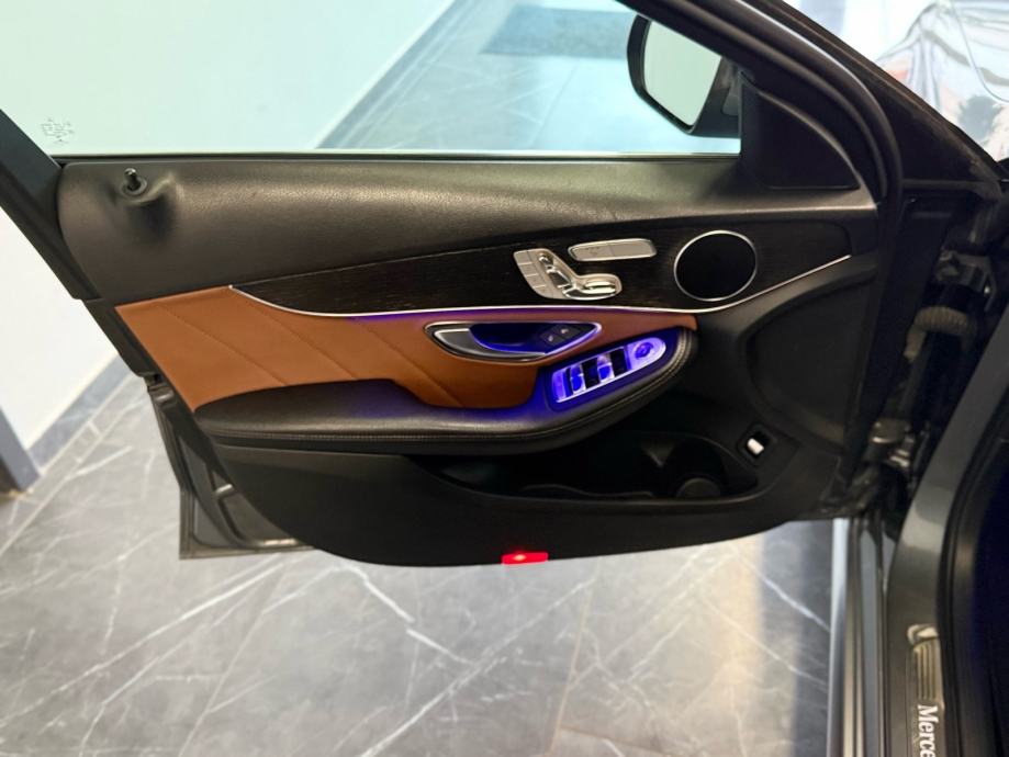 mercedes-benz-c200d-3dauto12