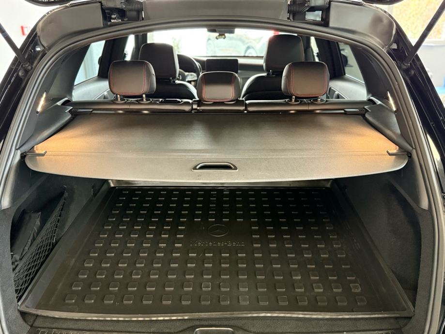 mercedes-benz-glc-220d-3dauto17