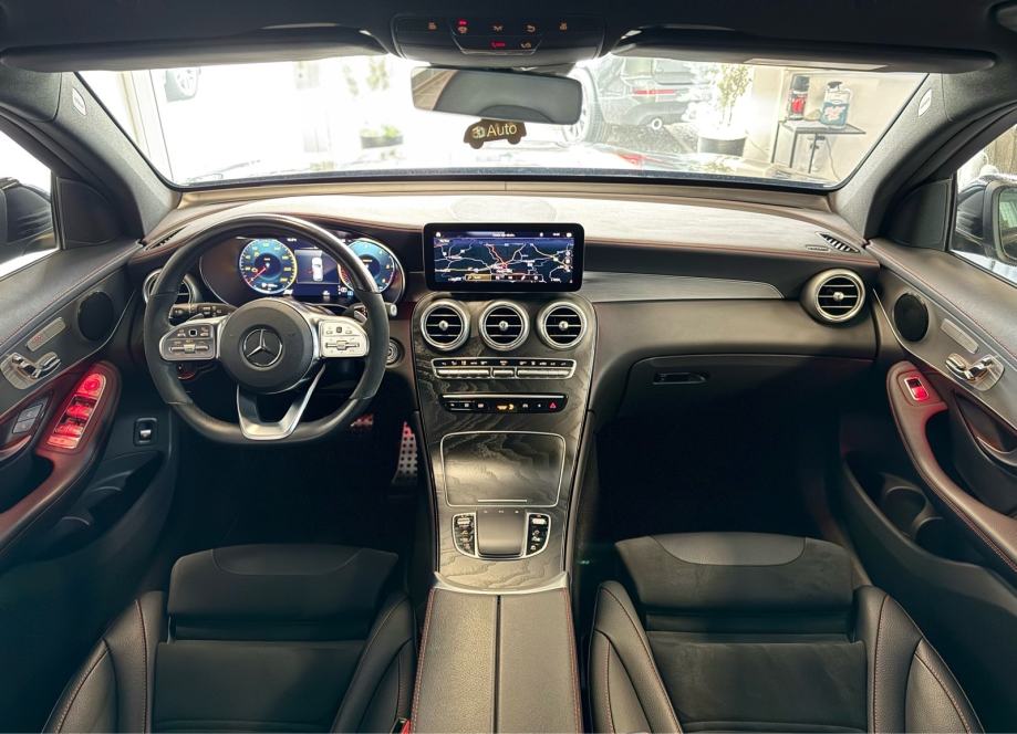 mercedes-benz-glc-220d-3dauto8