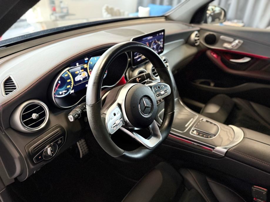 mercedes-benz-glc-220d-3dauto9