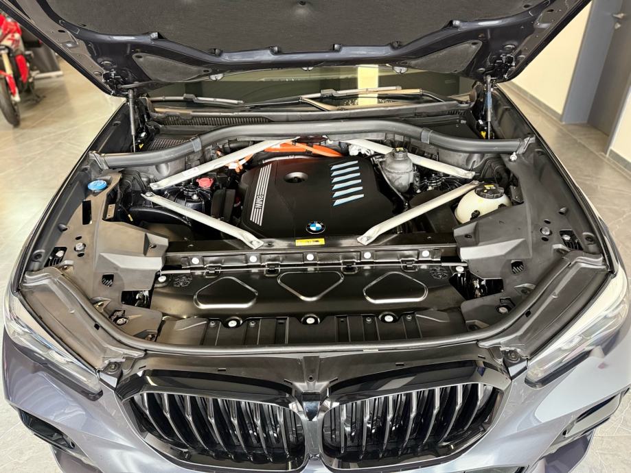 bmw-x5-xdrive45e-3dauto18