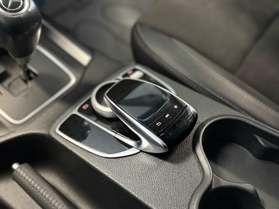 mercedes-benz-x-klasa-x250d-3dauto16