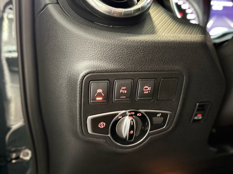 mercedes-benz-x-klasa-x250d-3dauto18