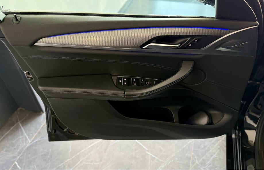 bmw-x4-20d-xdrive-3dauto9