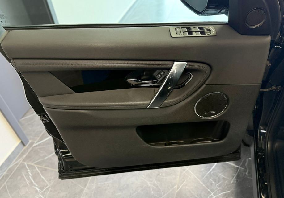 land-rover-discovery-sport-2.0d-awd-3dauto14