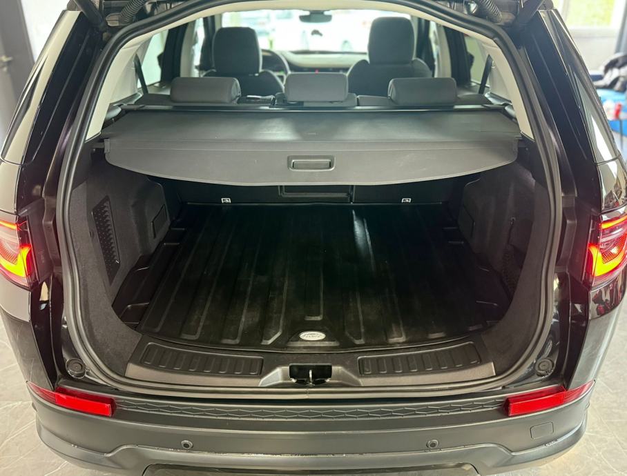 land-rover-discovery-sport-2.0d-awd-3dauto17