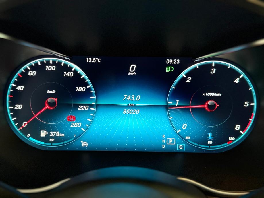 mercedes-benz-c200d-3dauto10