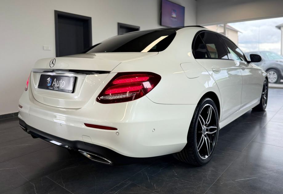 mercedes-benz-e220d-9g-3dauto4