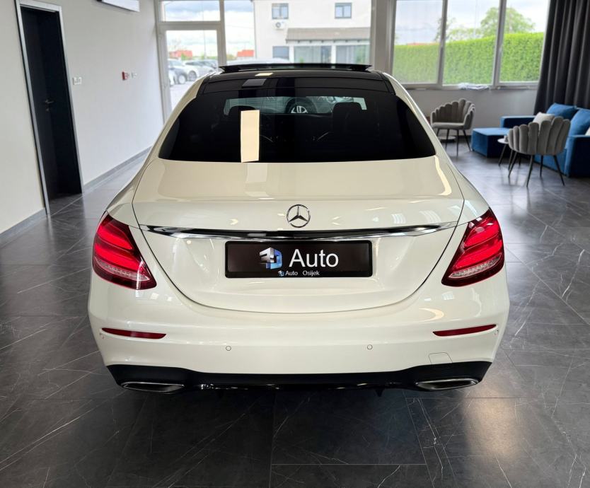 mercedes-benz-e220d-9g-3dauto5