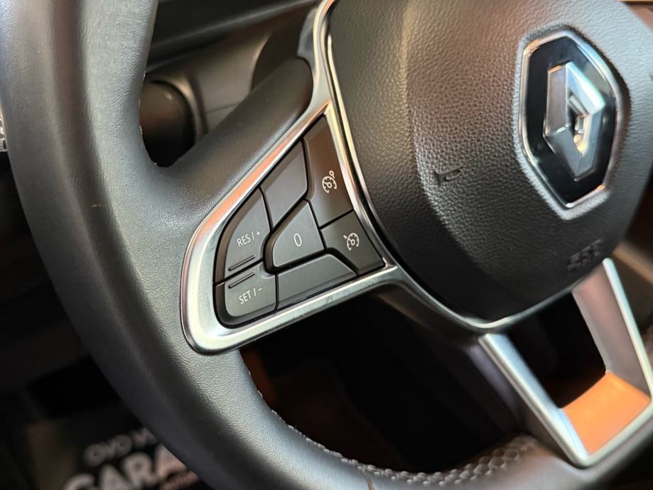 renault-captur-tce-3dauto11