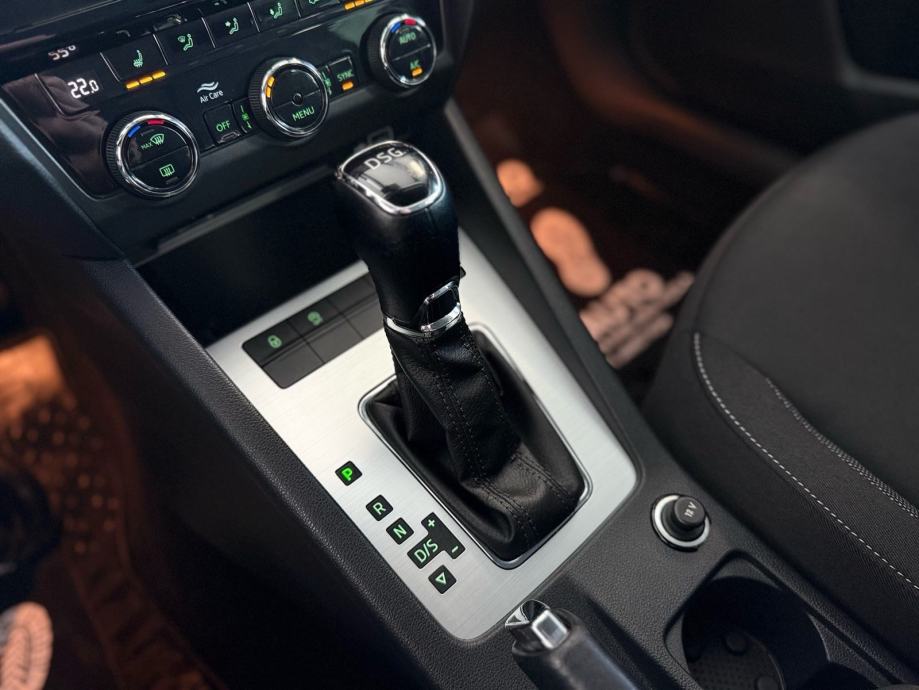 skoda-octavia-1.6-tdi-dsg-2019-3dauto11