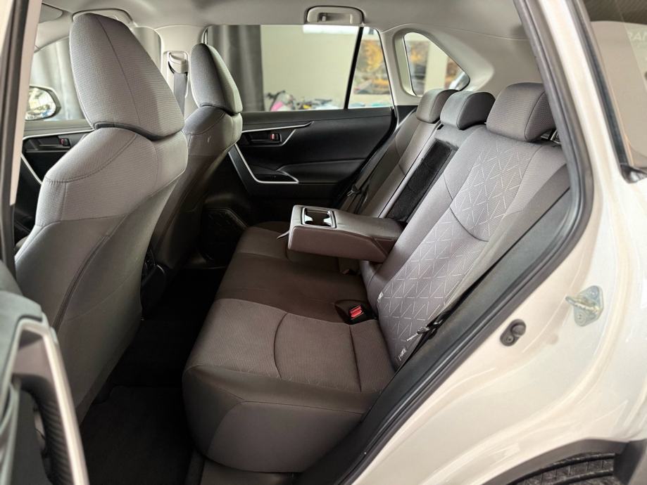 toyota-rav4-2.0-3dauto15