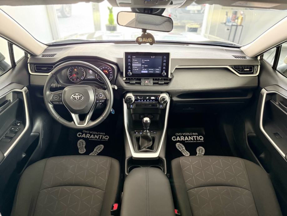 toyota-rav4-2.0-3dauto8