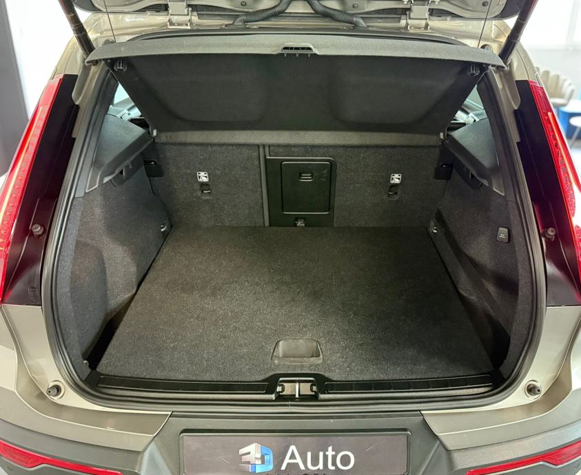 volvo-xc40-d3-2021-3dauto18