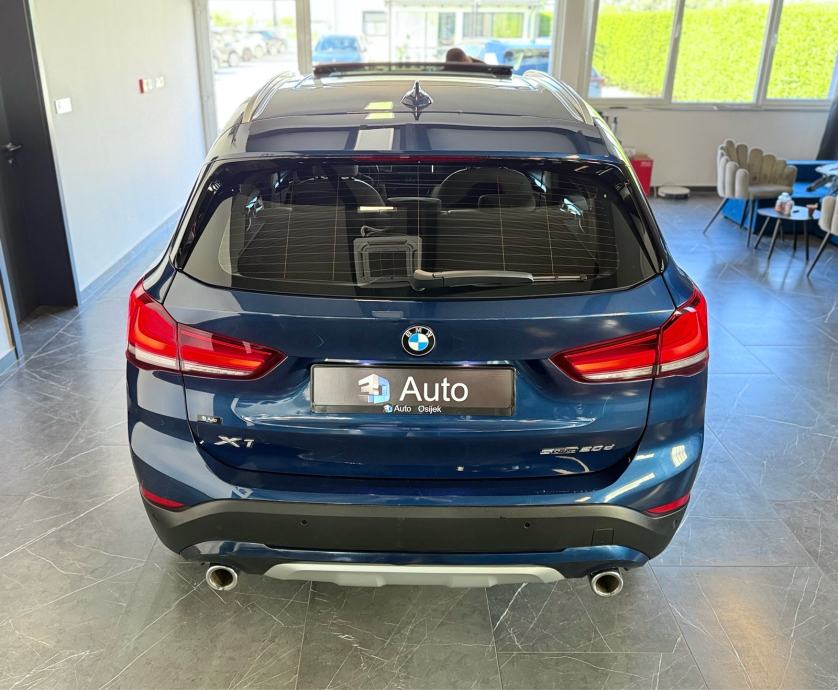bmw-x1-sdrive20d-3dauto5
