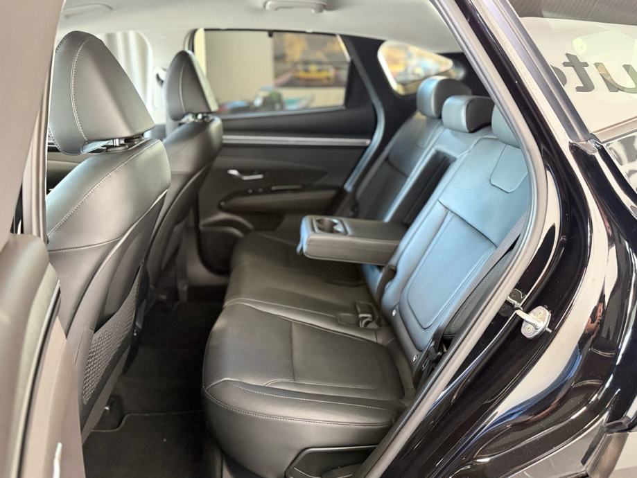 hyundai-tucson-1.6-crdi-shine-3dauto16