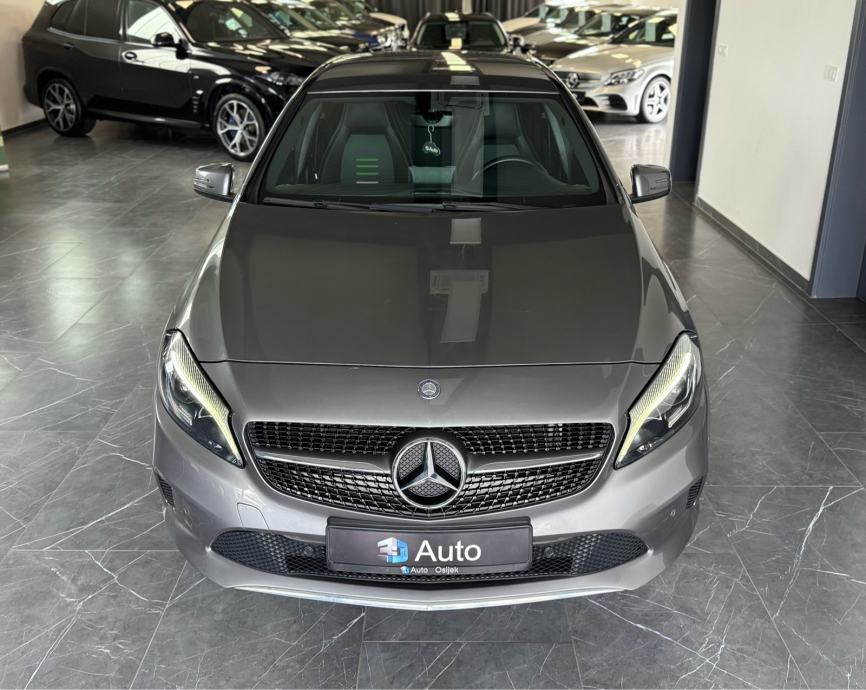 mercedes-benz-a180d-3dauto2