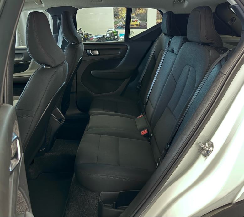 volvo-xc40-d3-3dauto15
