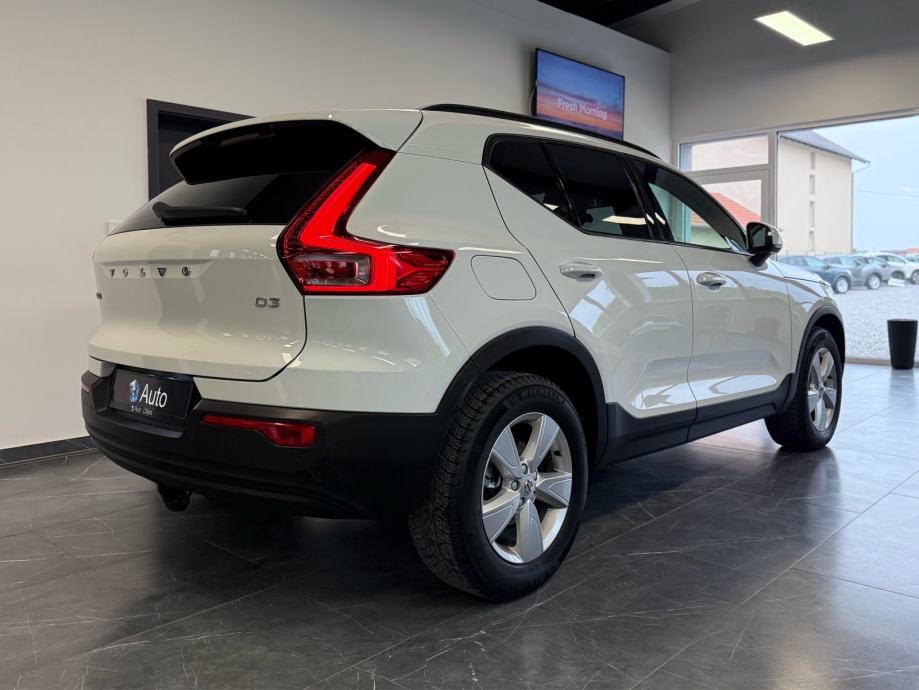 volvo-xc40-d3-3dauto4