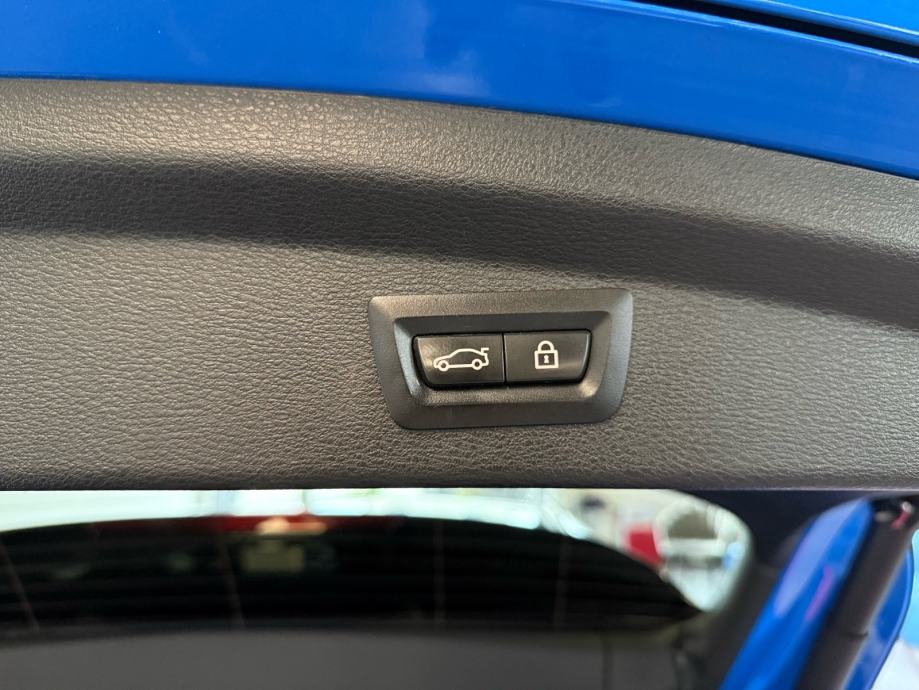 bmw-x2-sdrive18d-3dauto18
