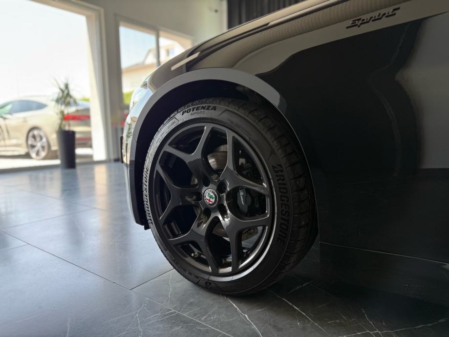 alfa-romeo-giulia-2.2jtd-8at-3dauto7