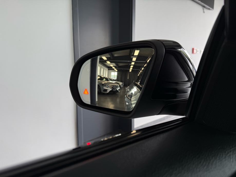 mercedes-benz-c200d-9g-3dauto9