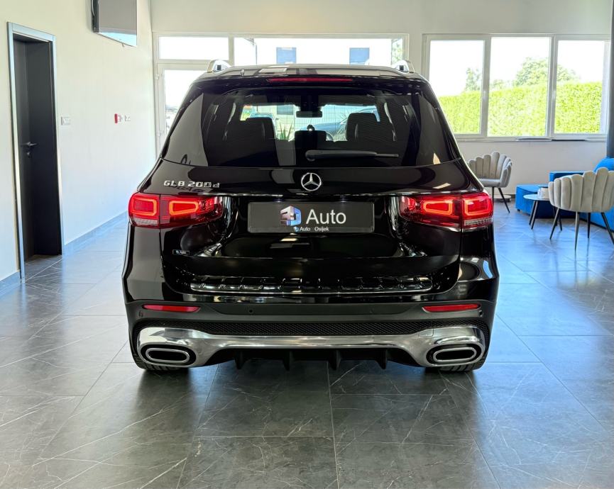 mercedes-benz-glb-200d-3dauto5
