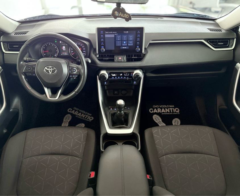 toyota-rav4-2.0i-2wd-3dauto8
