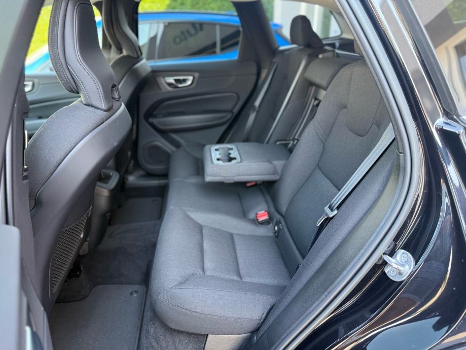 volvo-xc60-b4-automatik-3dauto14