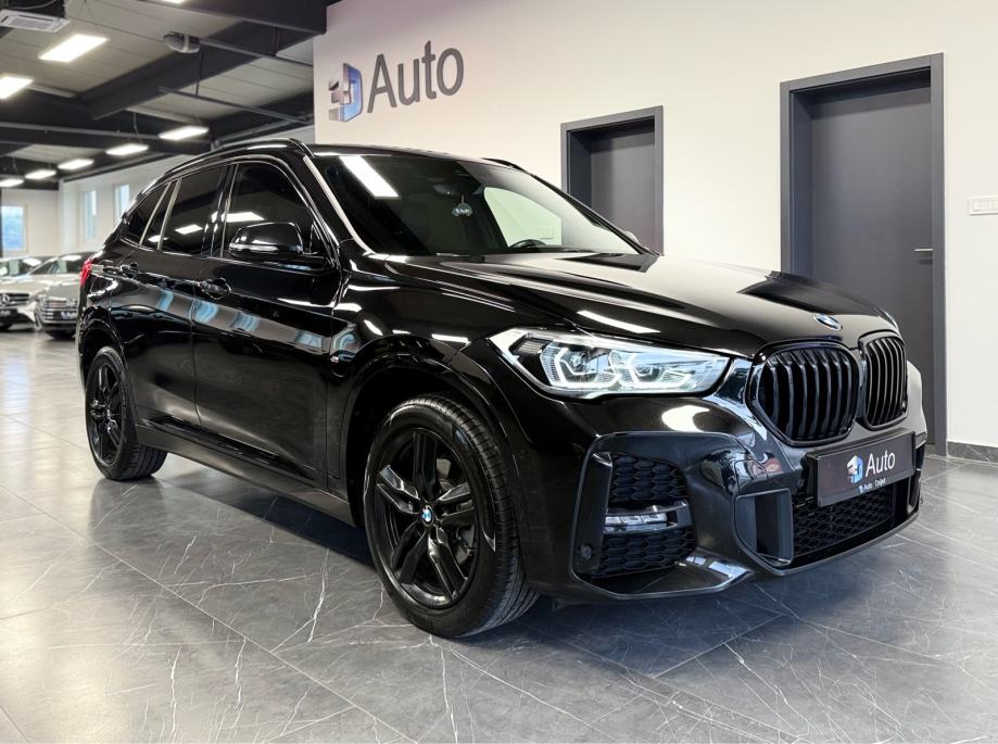 bmw-x1-sdrive-18d-8at-3dauto