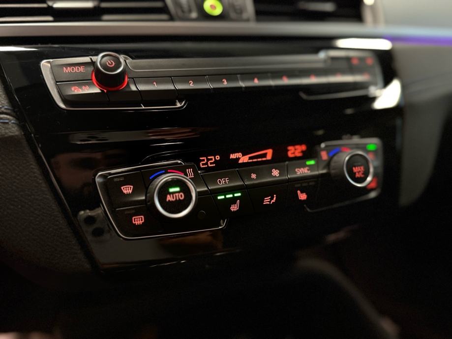 bmw-x1-sdrive-18d-8at-3dauto12