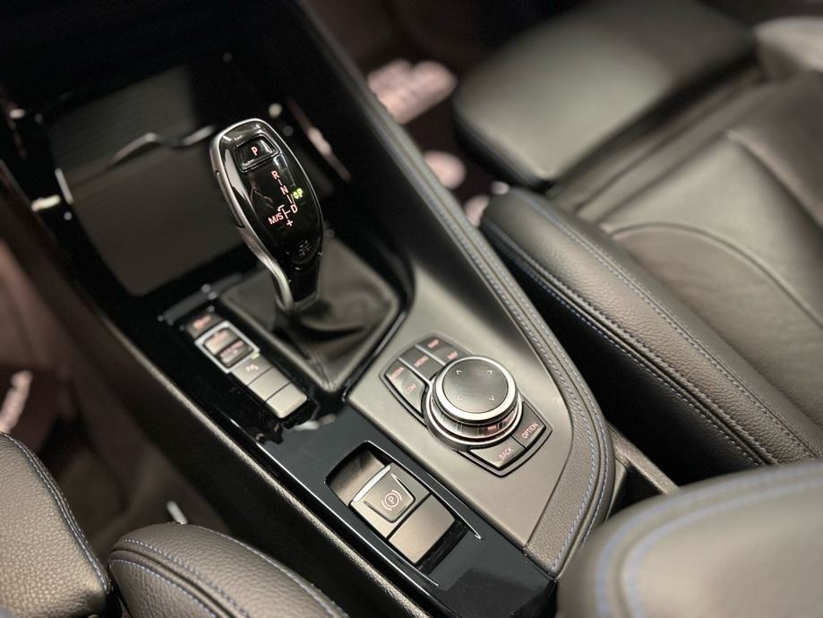 bmw-x1-sdrive-18d-8at-3dauto13