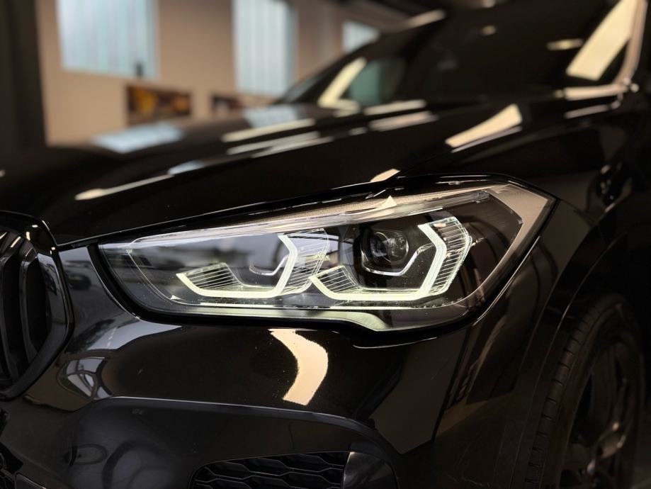 bmw-x1-sdrive-18d-8at-3dauto7