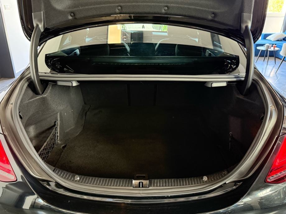 mercedes-benz-c200d-9g-3dauto17